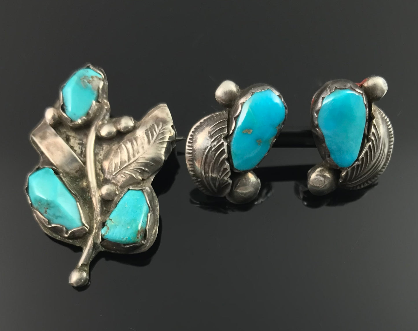 Simplicio Turquoise Pin and Earrings Native American Zuni- Vintage