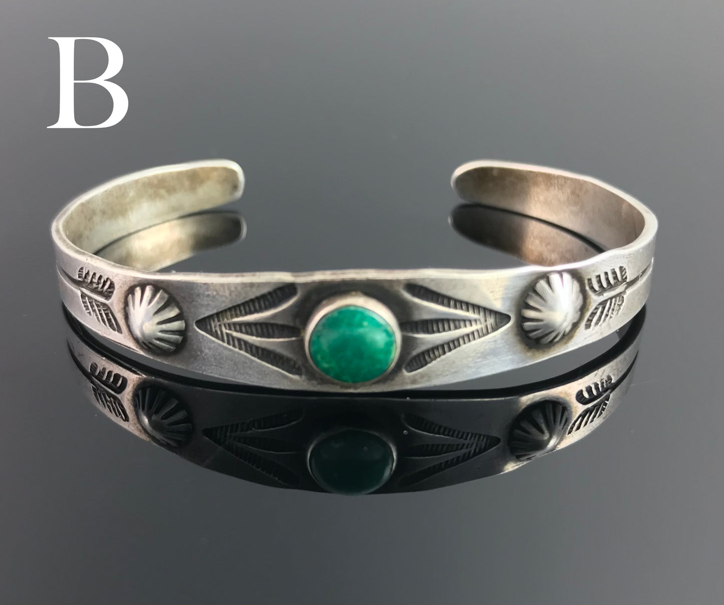 Small Wrist Fred Harvey Turquoise Native American Navajo Cuff Bracelet - Vintage