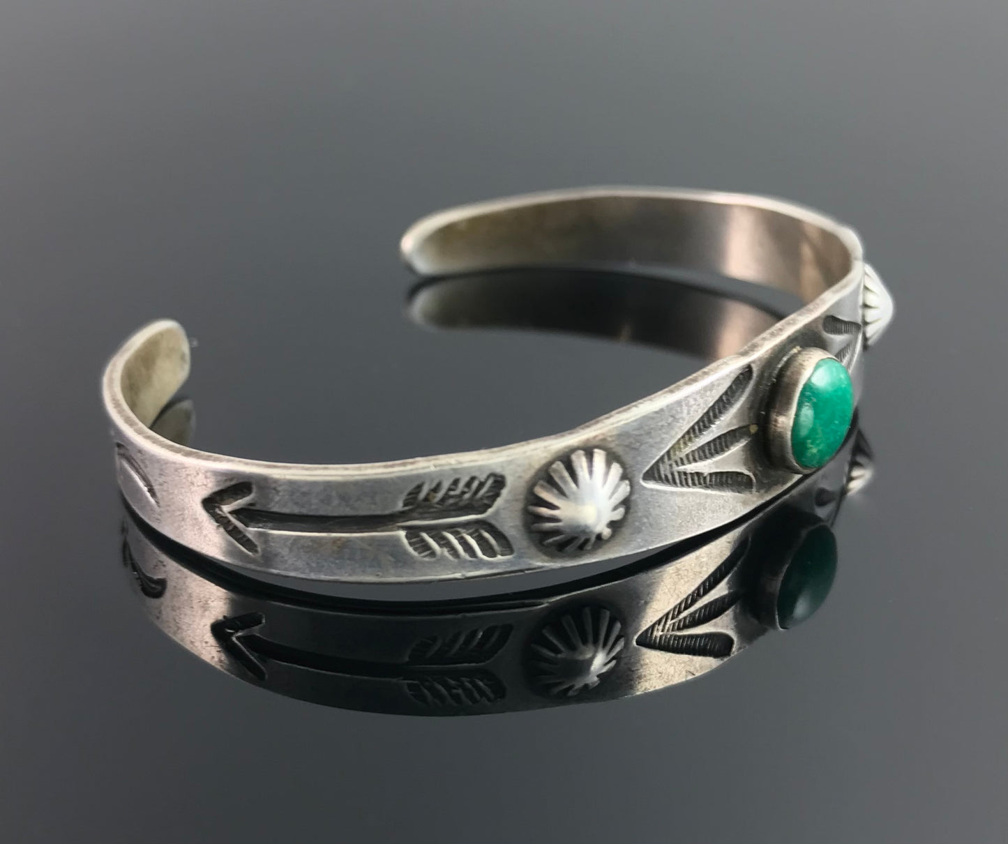 Small Wrist Fred Harvey Turquoise Native American Navajo Cuff Bracelet - Vintage