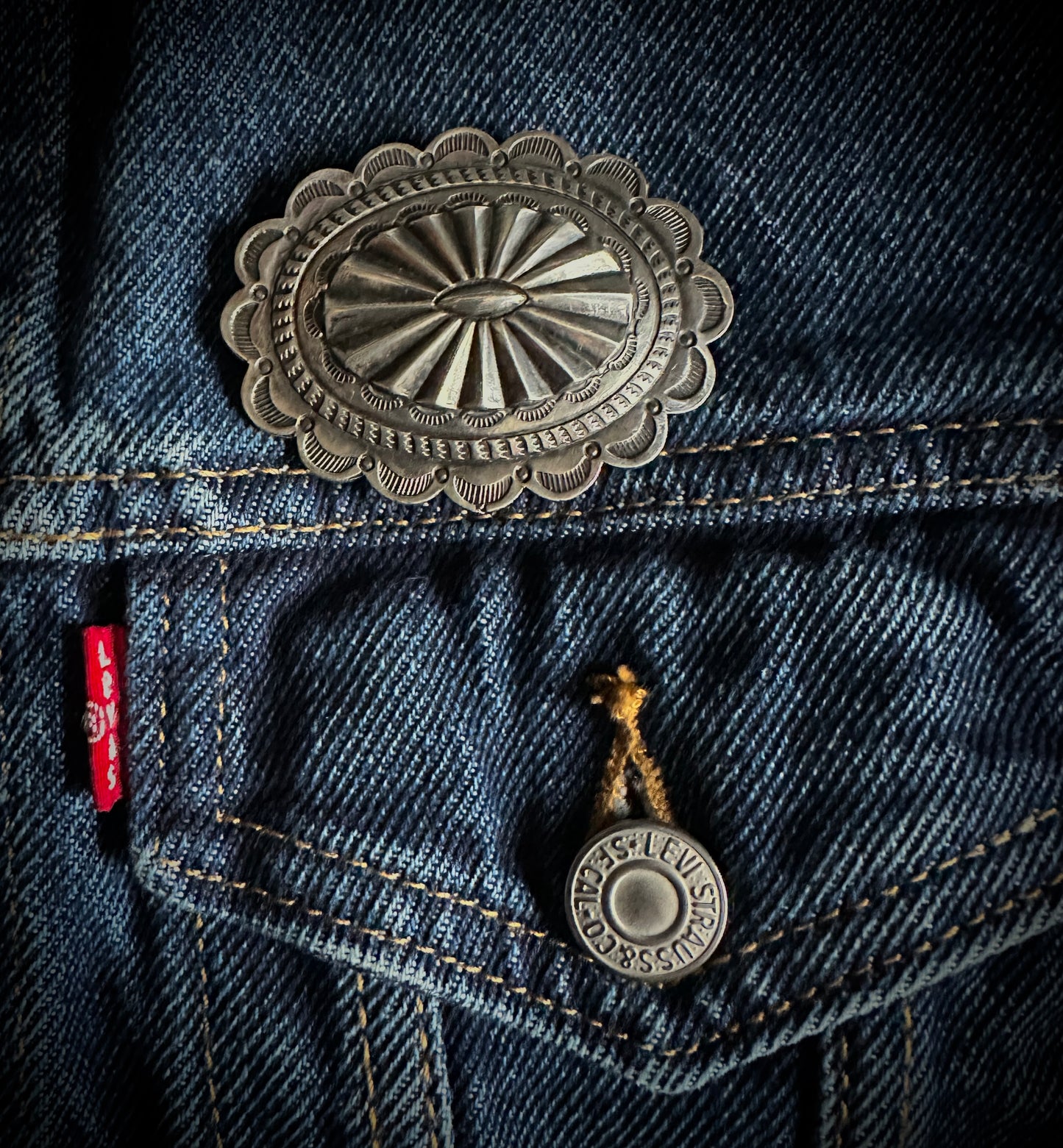 Navajo C-clasp Concho Pin Brooch Native American Navajo - VINTAGE