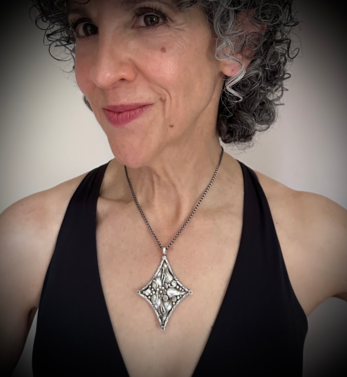Large Traditional Navajo Floral Necklace Pendant Native American - Vintage