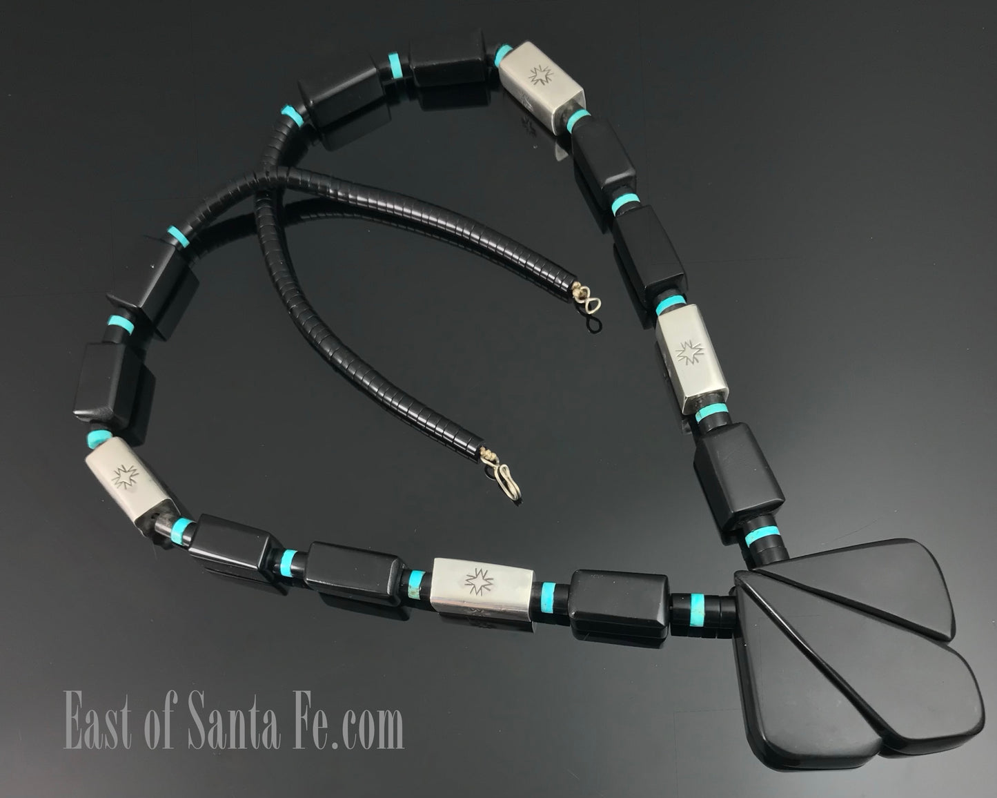 Black Jet Turquoise Santo Domingo Pueblo Kewa Necklace - Vintage