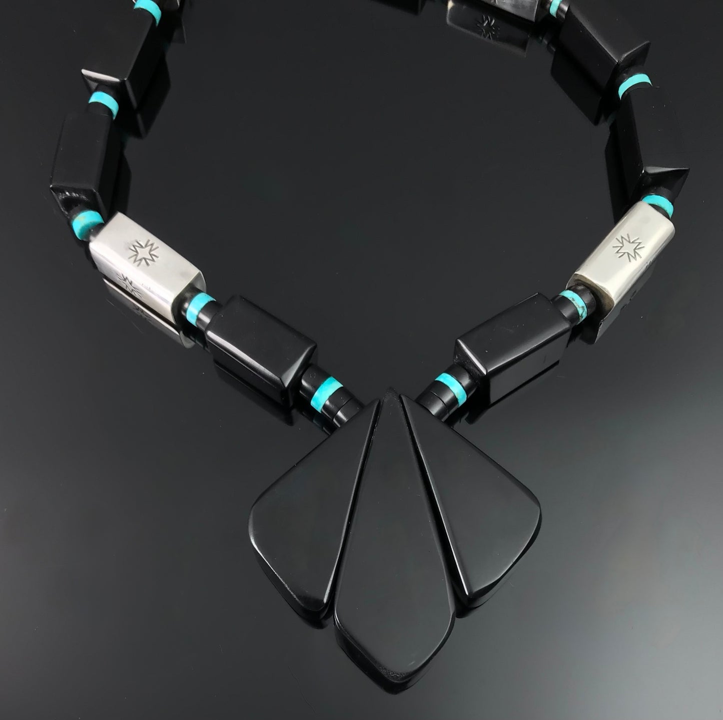 Black Jet Turquoise Santo Domingo Pueblo Kewa Necklace - Vintage