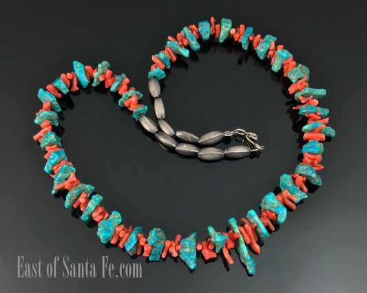 Red Mediterranean Coral and Turquoise Beads Necklace Native American Navajo - Vintage