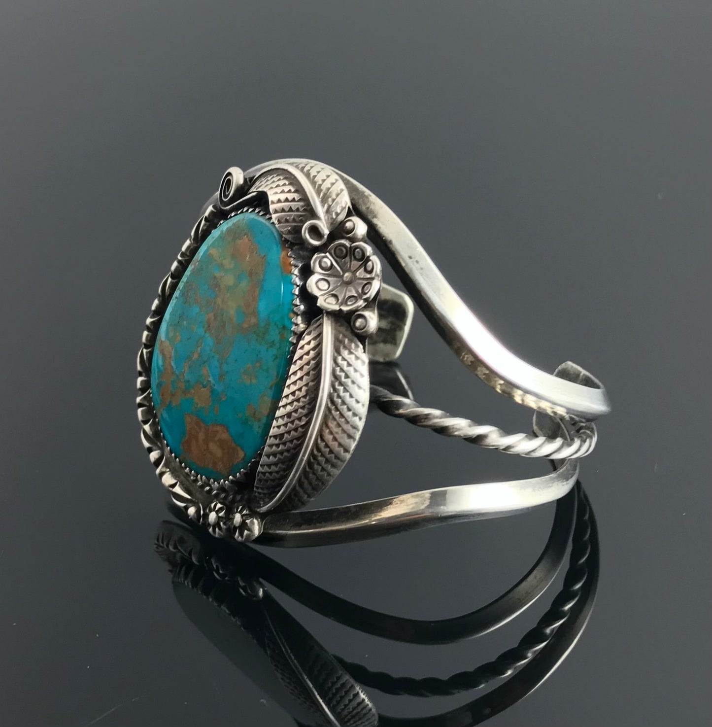 Turquoise Navajo Native American Sterling Silver Cuff Bracelet - Vintage