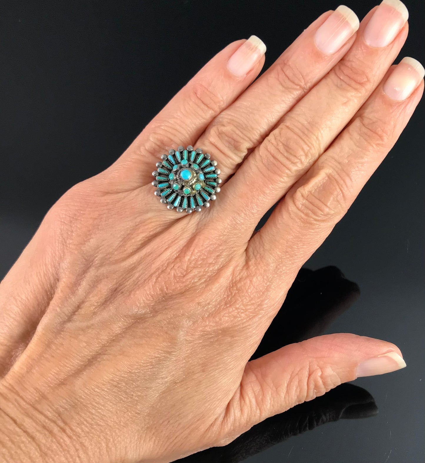 Zuni Turquoise Petit Point Cluster Ring Size 6 – Native American Vintage