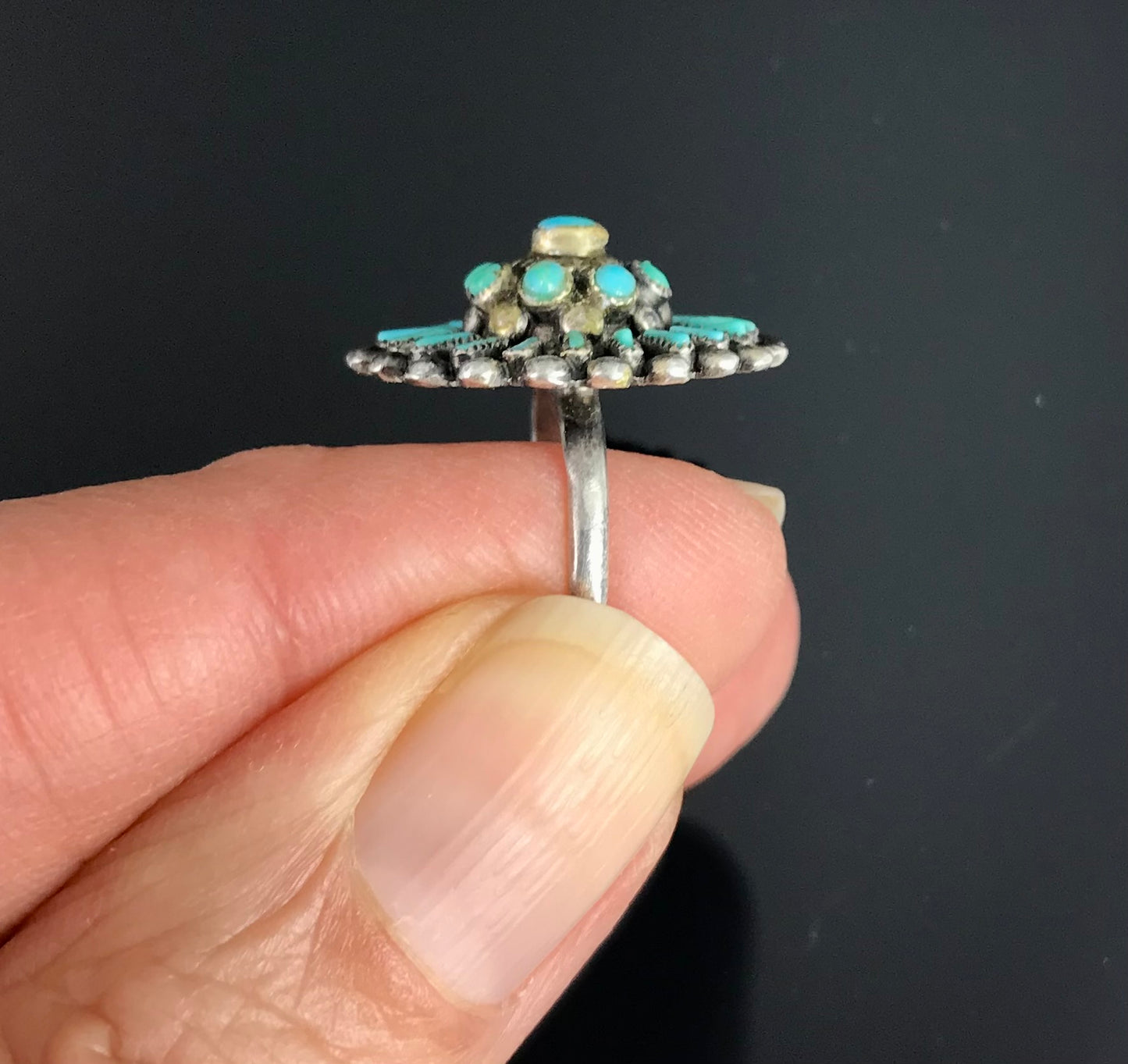 Zuni Turquoise Petit Point Cluster Ring Size 6 – Native American Vintage