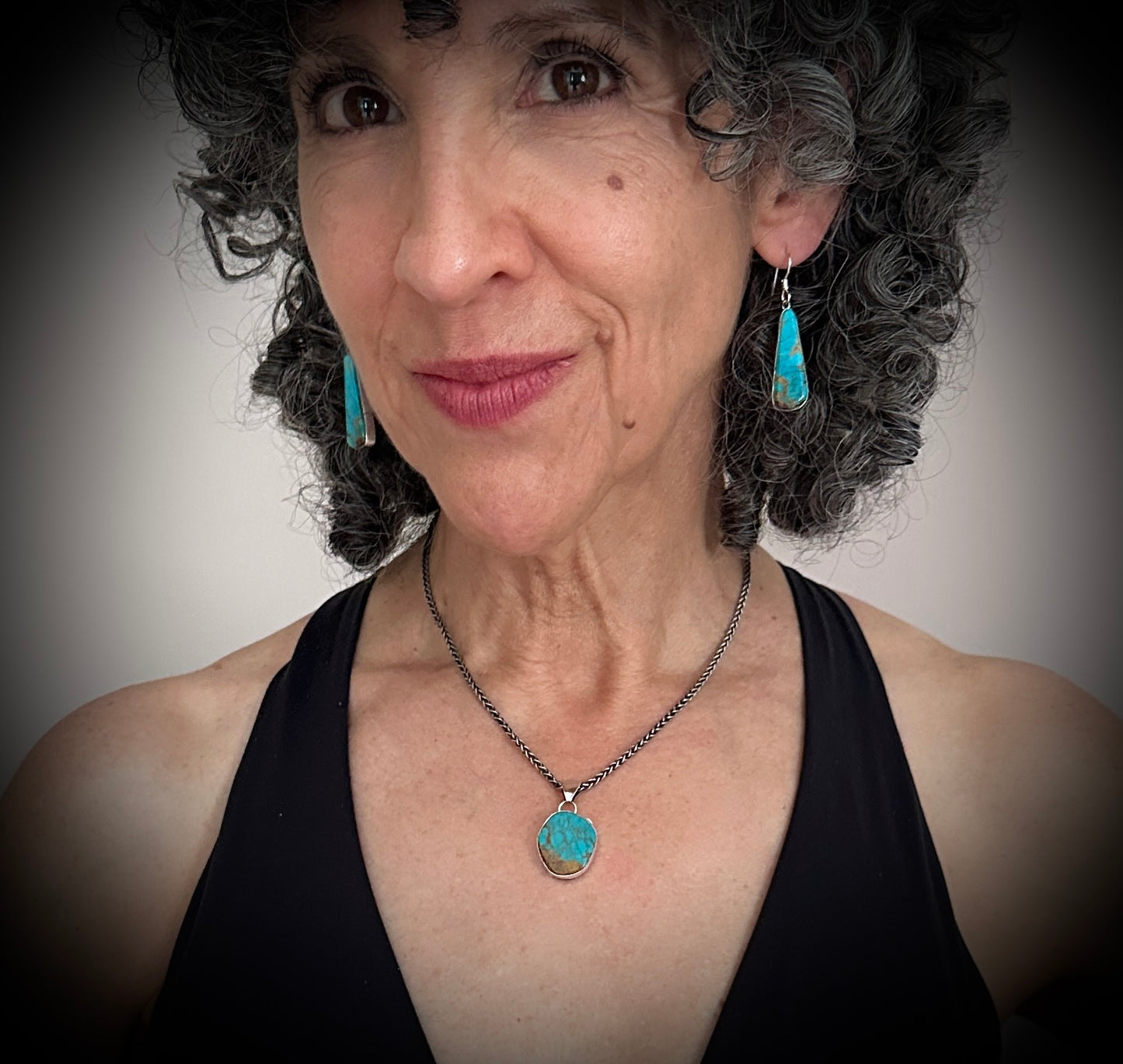 Navajo Turquoise Pendant & Earrings Native American - Jones Bahe