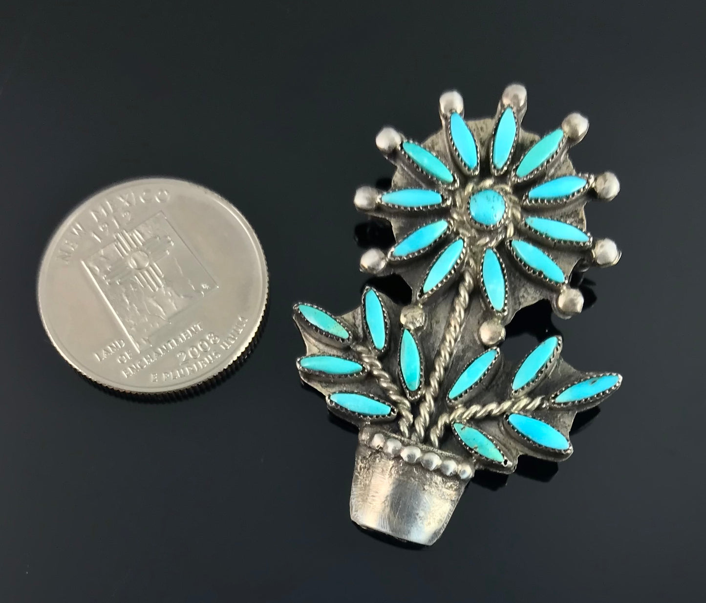 Zuni Turquoise Needlepoint Flower Pot Pin - Native American Vintage