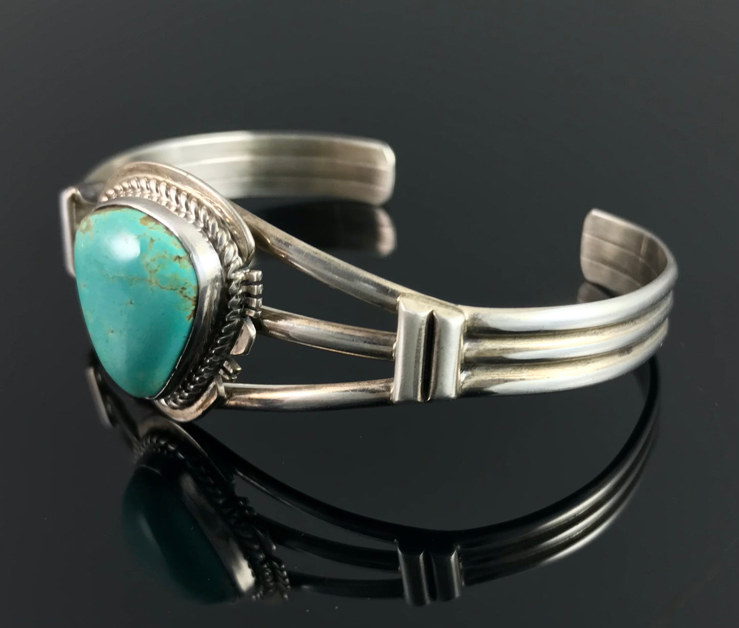 Vintage Navajo Turquoise Native American Cuff Bracelet - Larson Lee